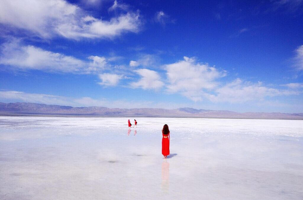 Great Salt Lake: The Great Salt Lake: A Thirsty Giant…