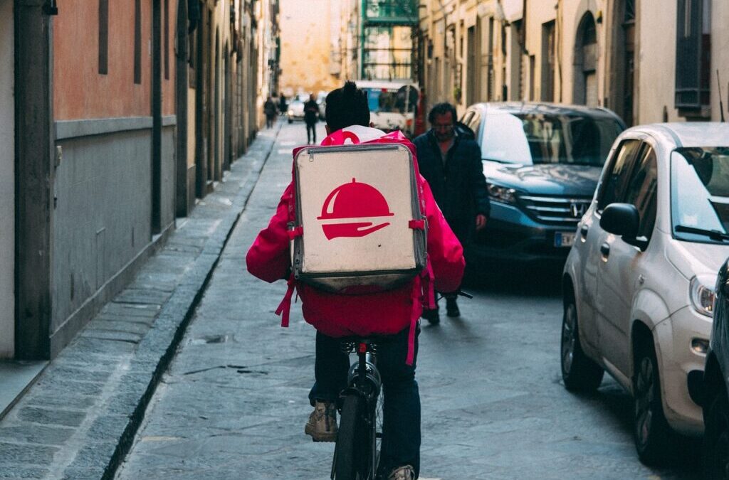 Street Food / Taste The World: A Bite-Sized Guide To…