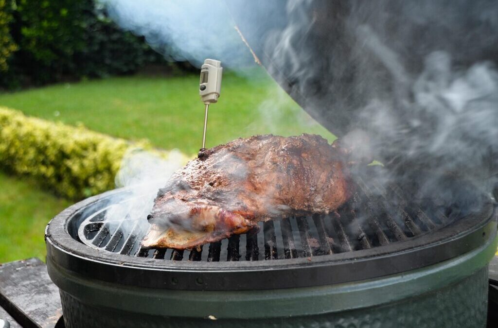 BBQ Sauce / Dive Into The Delicious World Of BBQ…