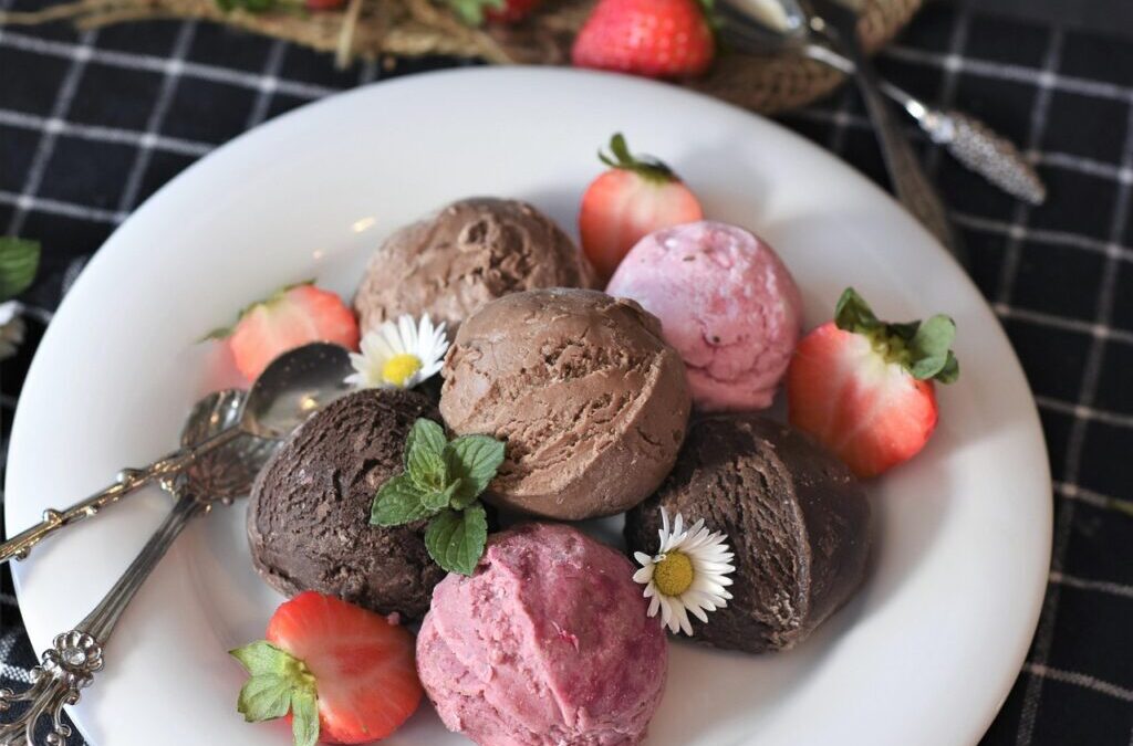 Ice Cream / Dive Into The Delicious World Of Ice…