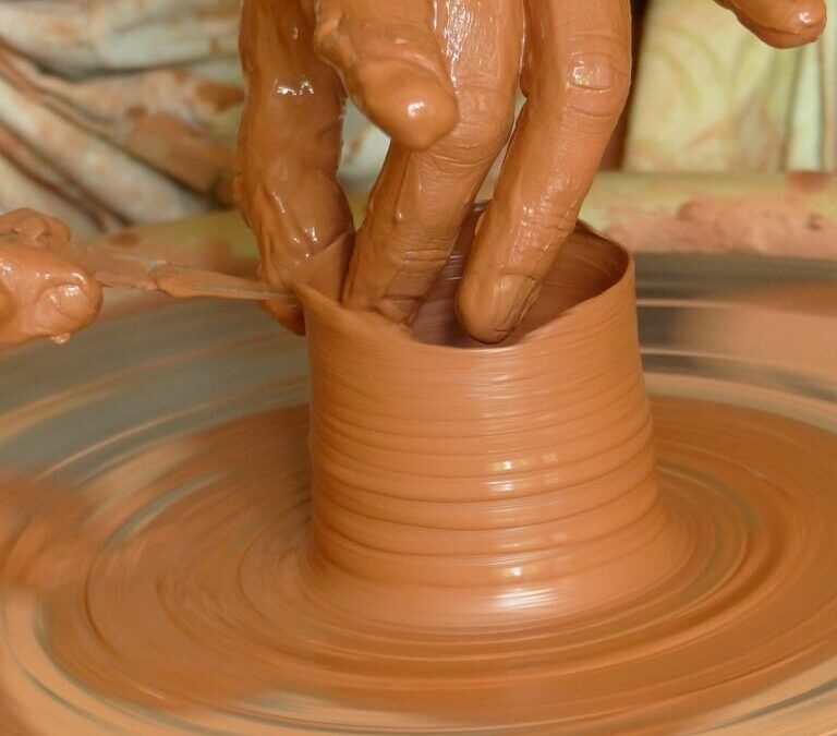 Pottery ~ Let’s Get Our Hands Dirty: The Amazing World…