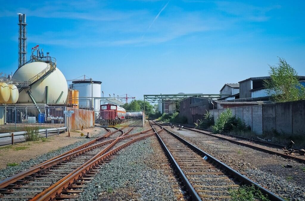 Silo – Silos: Giant Storage Towers For Your Food! TL;DR:…
