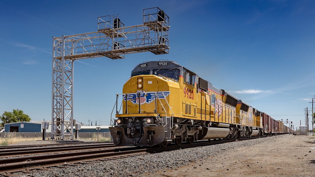 Trains / All Aboard! The Amazing World Of Trains TL;DR:…